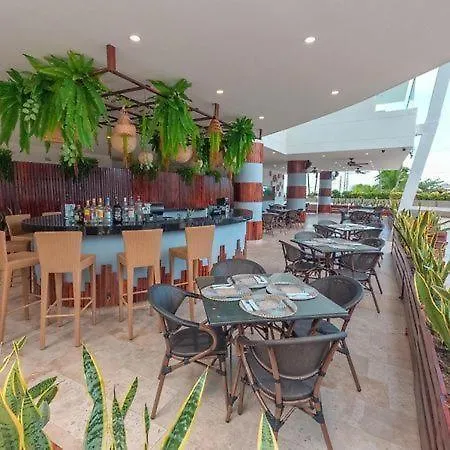 Emmaus Apartamento *
